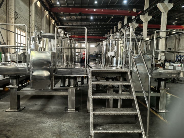 吊袋离心机核心部件材质展示