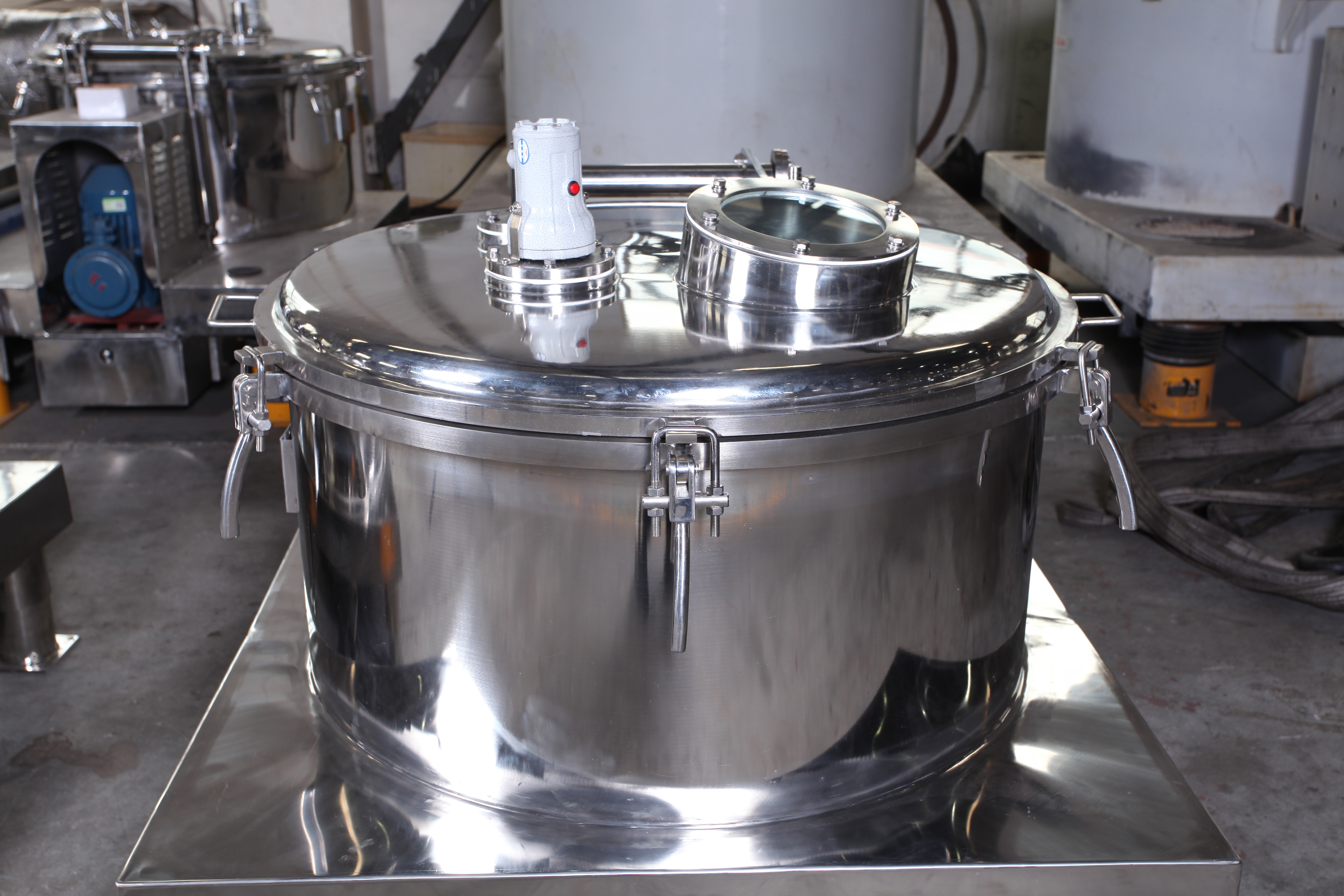 拉袋离心机应用场景