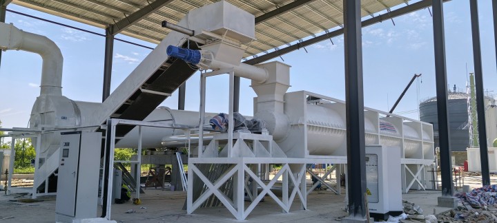 天源生物质碳化炉生产场景