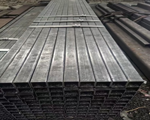 现代化无缝钢管切割生产线