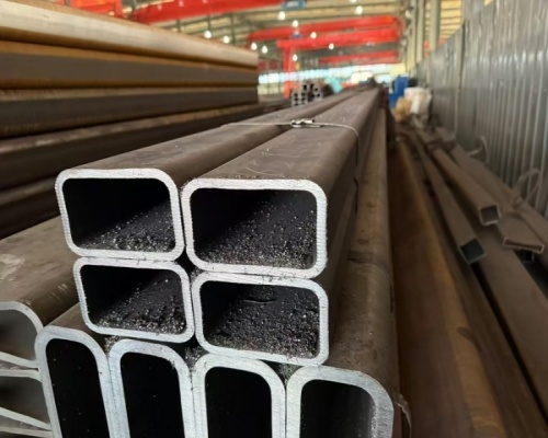 大口径厚壁无缝钢管成品展示