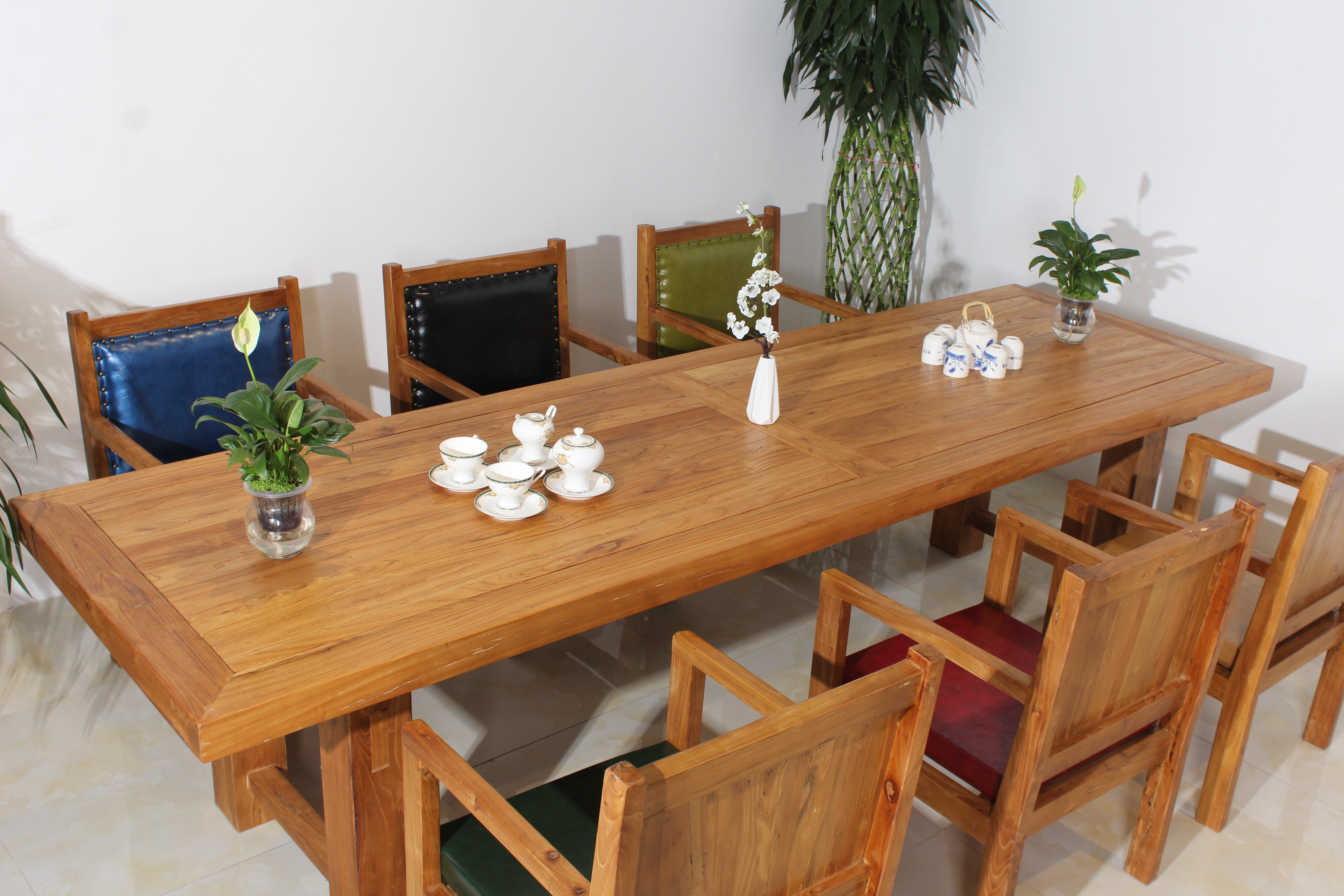 老榆木餐桌椅应用场景