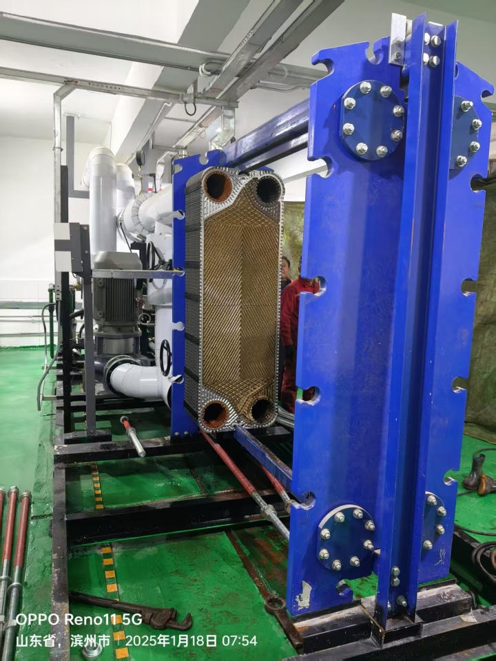 工业生产中的板式换热器