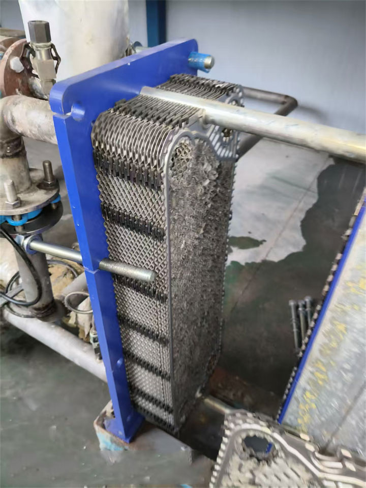 板式换热器维修前后对比效果