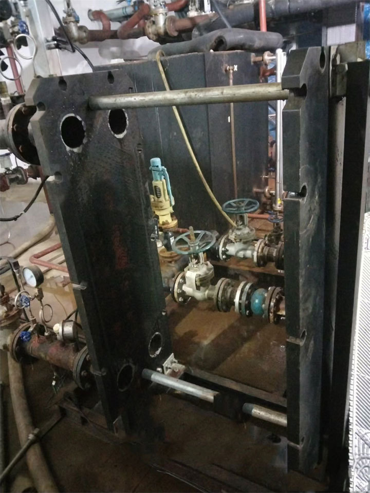 板式换热器清洗现场