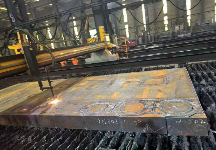 大型数控切割设备