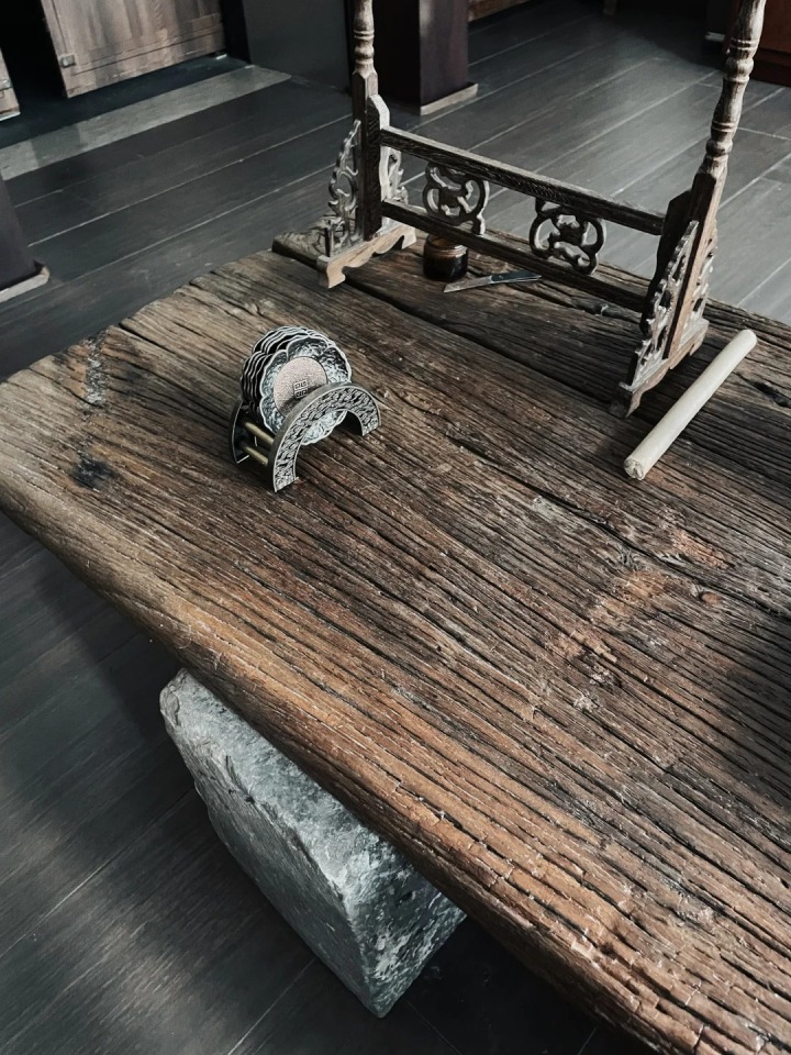 典雅的新中式实木家具客厅场景