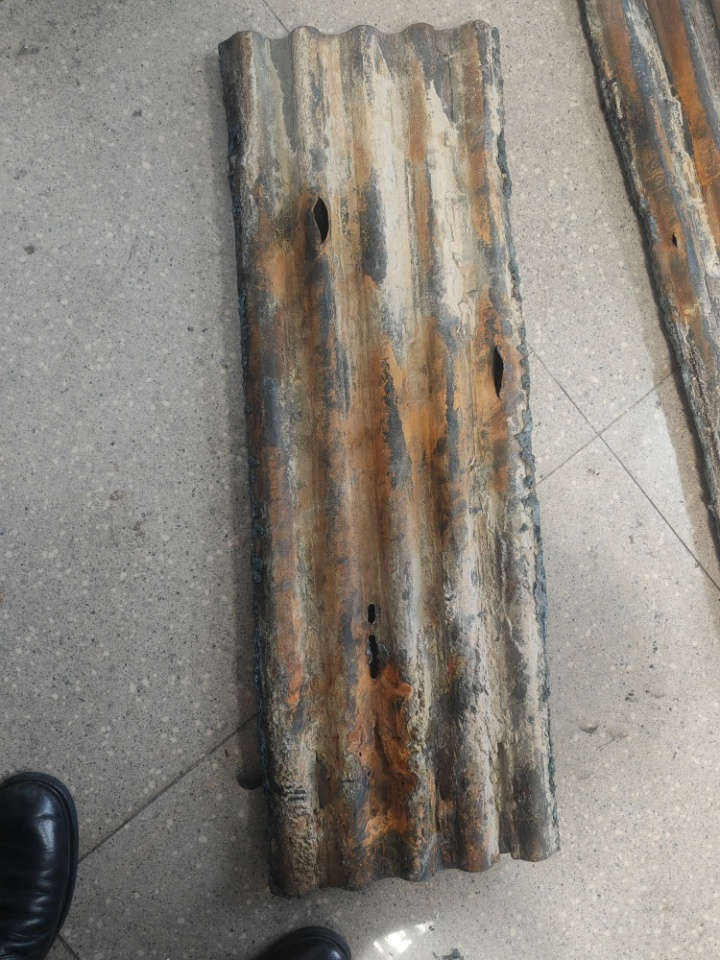 锅炉防磨效果对比