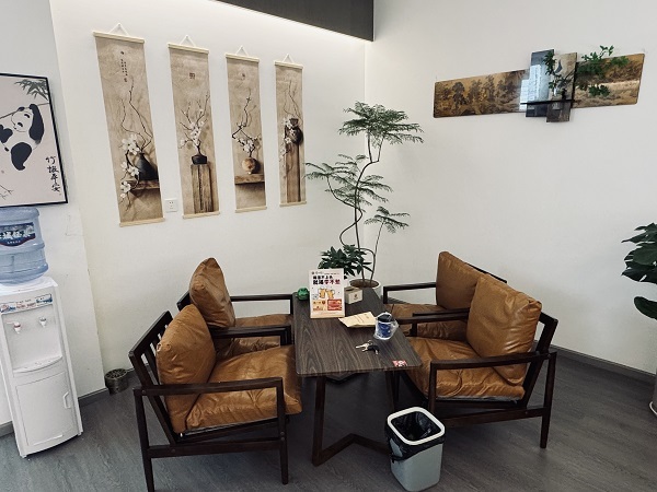 老酒巷散酒铺的陈年酒窖