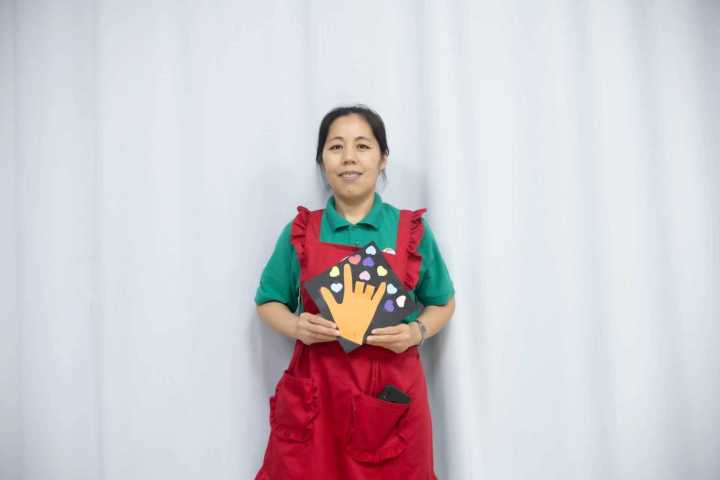 小儿推拿手法展示