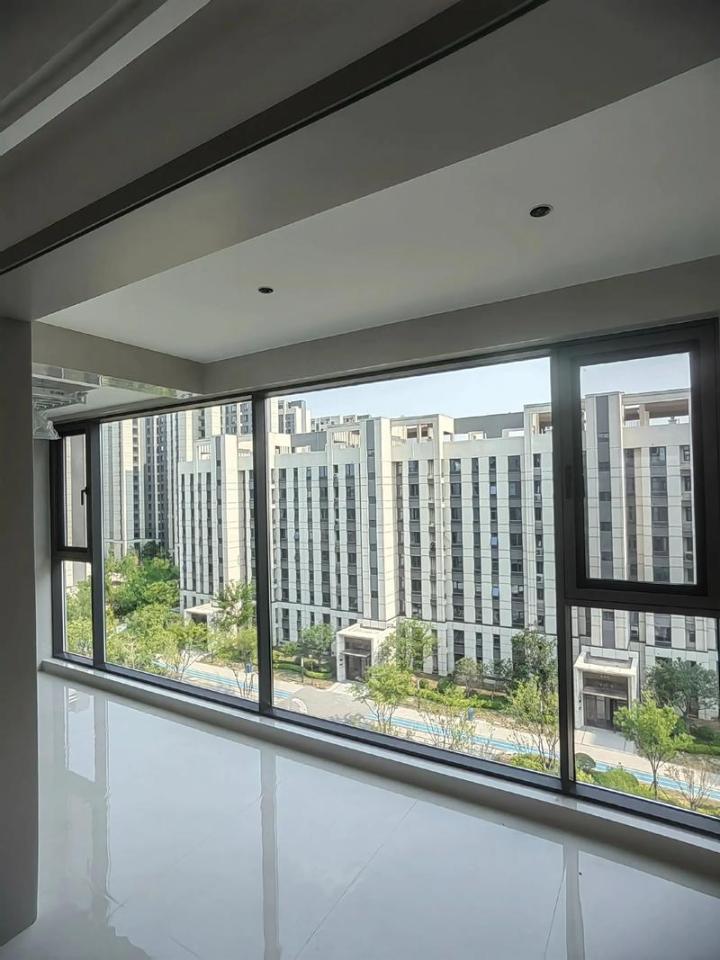 系统窗整体效果