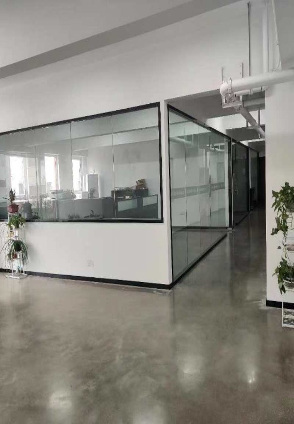 现代化EDI膜堆生产与测试车间