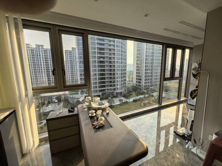 高端安全系统窗应用场景