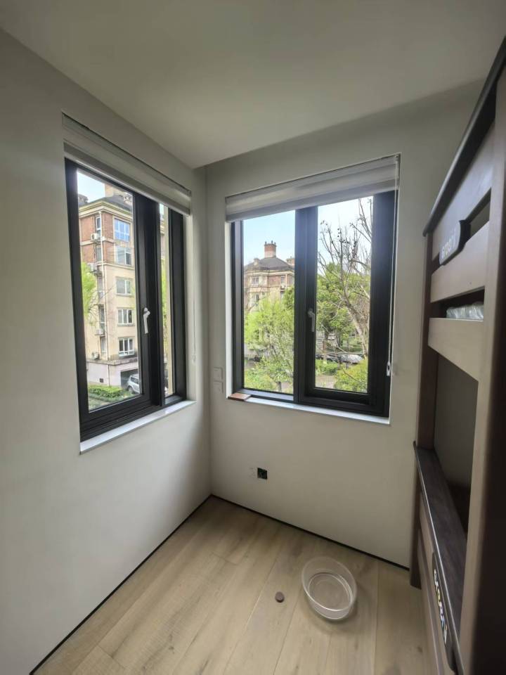 威沃德阳台系统窗极窄景观效果