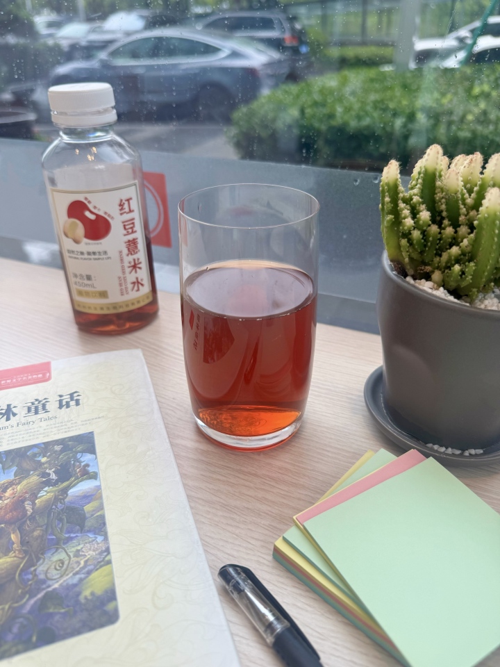 共生源售货机内部产品陈列