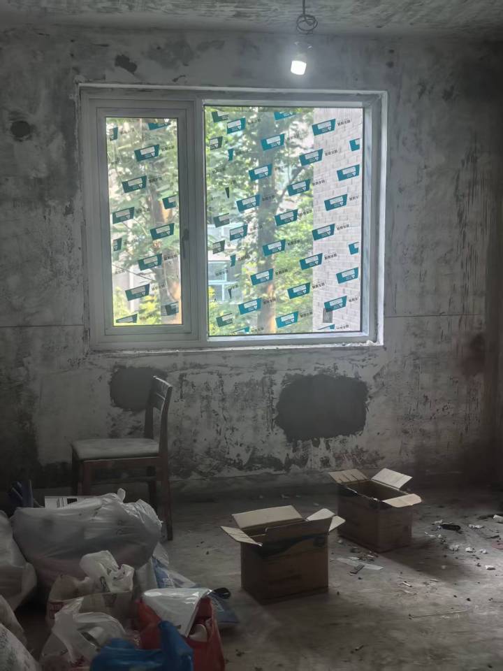 六轨极窄推拉窗安装实景效果