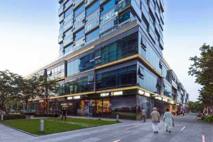 共生源甄选无人零售场景