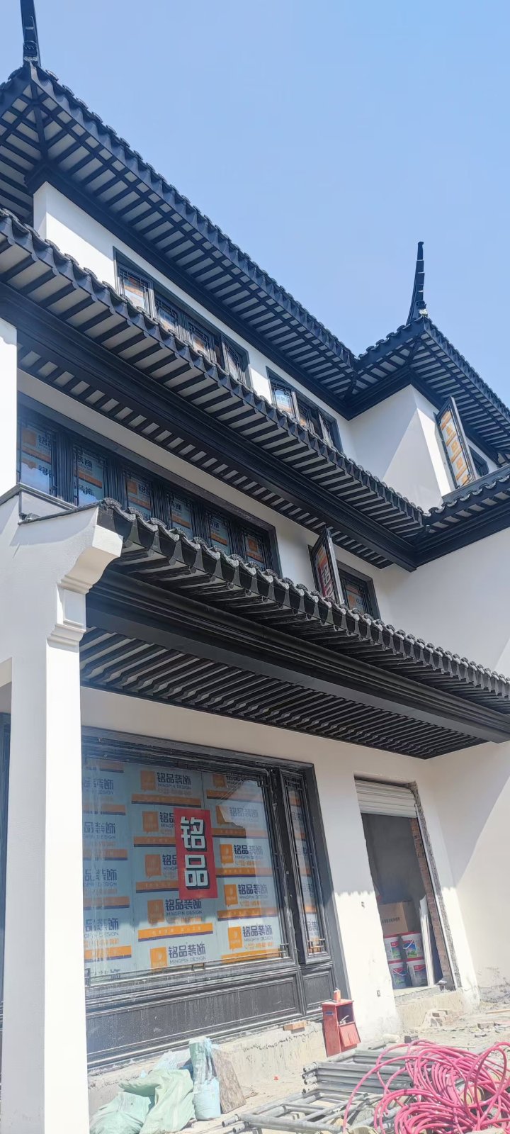 仿古断桥铝门窗精细结构展示