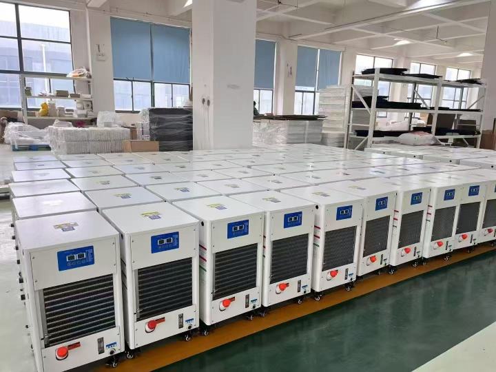 无人值守机柜空调内部结构