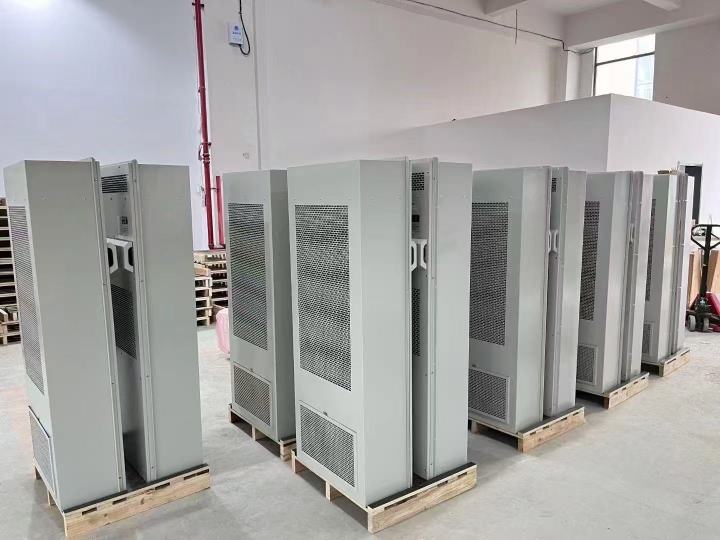 不同安装方式的预制舱空调对比图