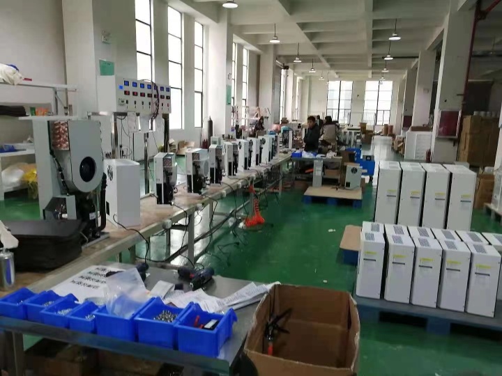 高效节能油冷机工作示意图