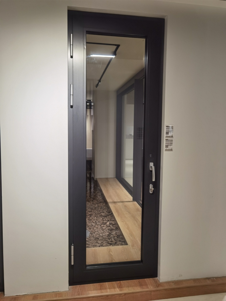 南京中恒门窗展厅实景