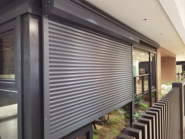 高端别墅庭院护栏整体效果呈现