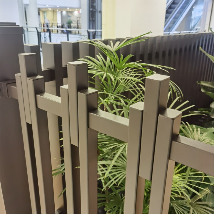 庭院护栏精细工艺特写