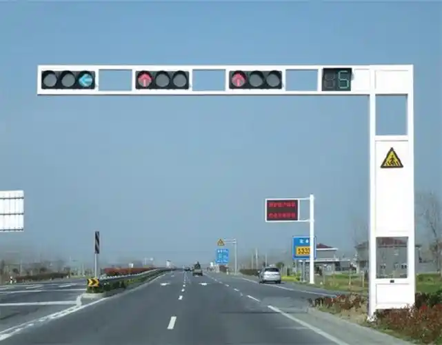 现代化交通信号杆工艺展示