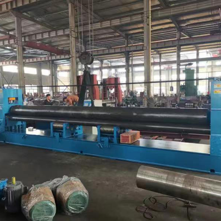 卷板机设备展示