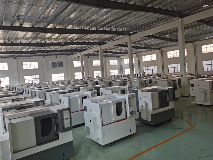 双主轴车铣复合加工中心外观