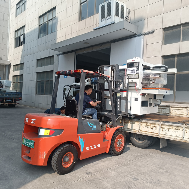 宁波至上智能装备双主轴车铣复合机床展示