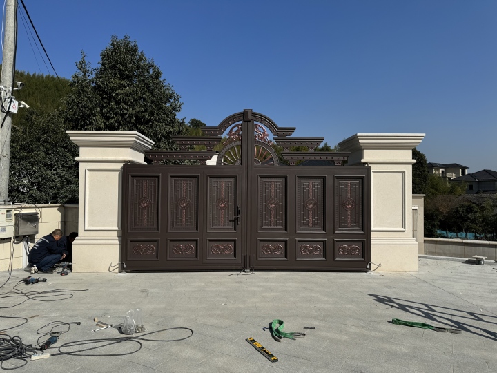 高端铝艺大门细节展示