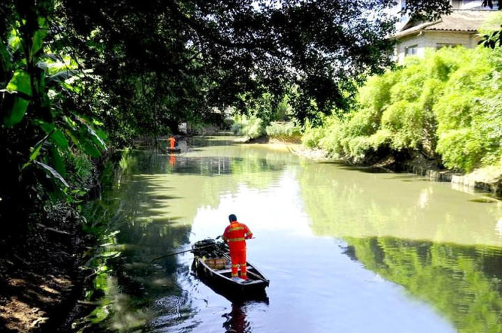 床垫清洗前后对比效果展示