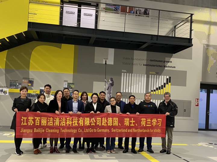 专业市政道路清洗作业现场