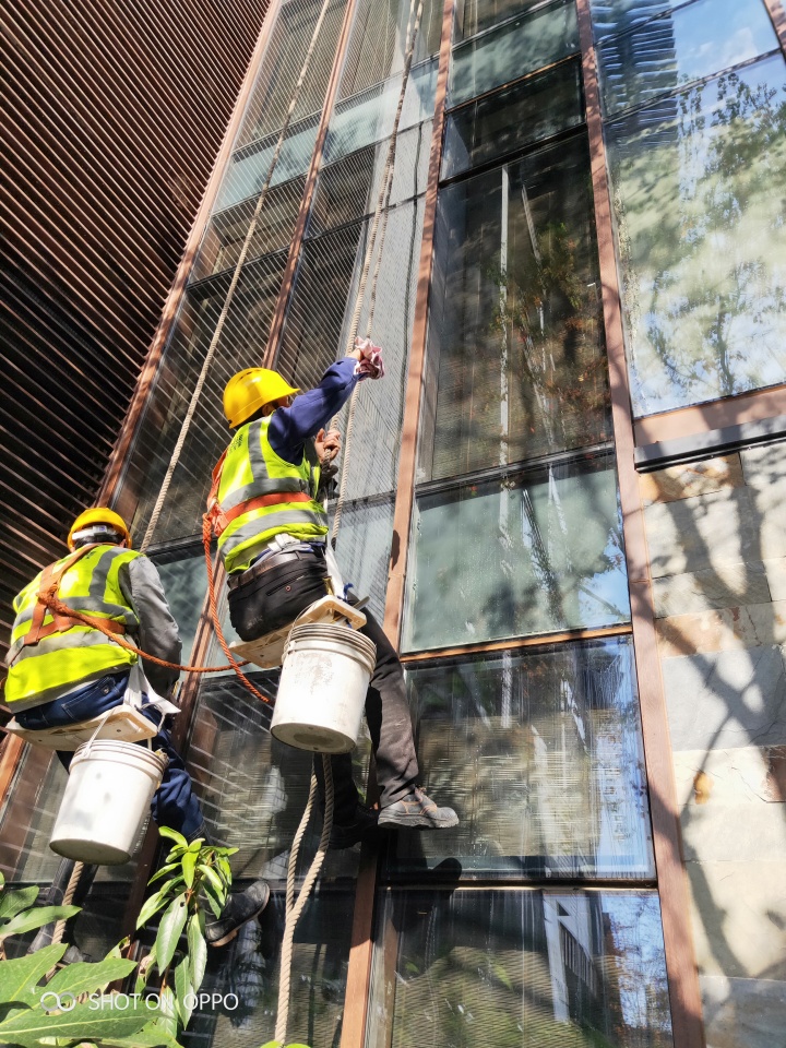 标准化作业确保车间清洗质量