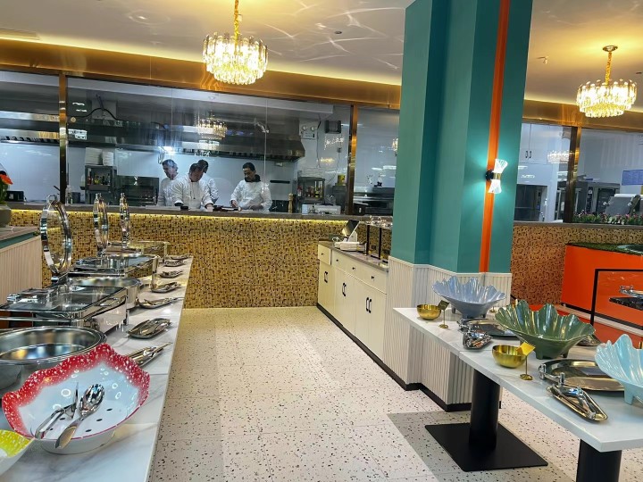 赛纳塔餐厅大型宴请与聚会场景