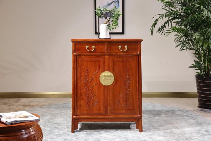 精湛的红木家具雕刻工艺细节