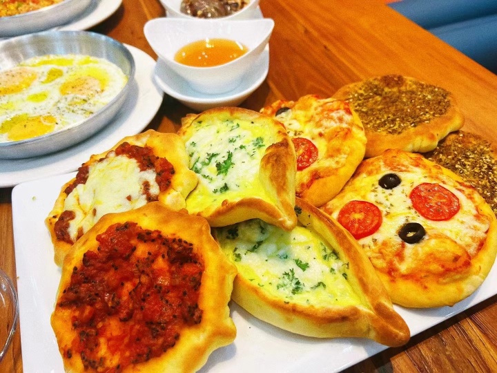 赛纳塔餐厅大型中东主题宴请与聚会场景