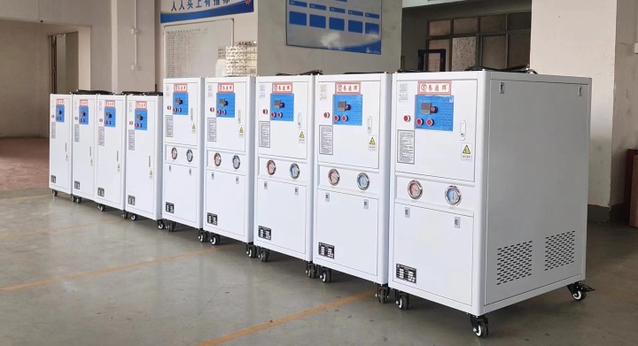 易通精密多种型号工业制冷设备展示