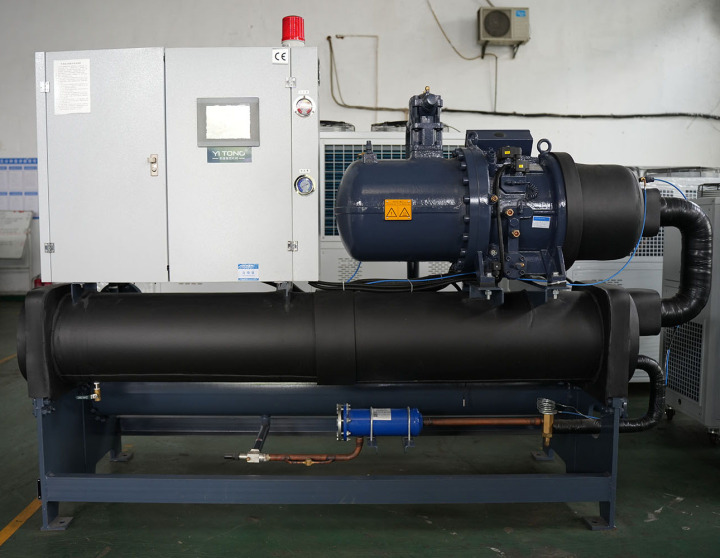 工业冷油机内部精密结构与组件