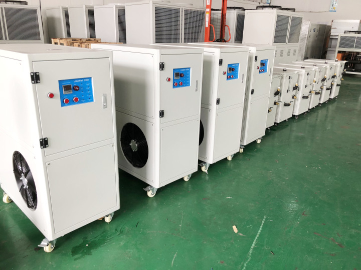 半导体用冷水机内部结构