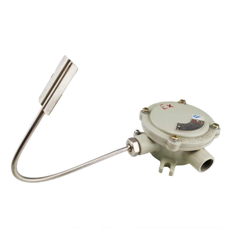 串联伴热带生产车间实景