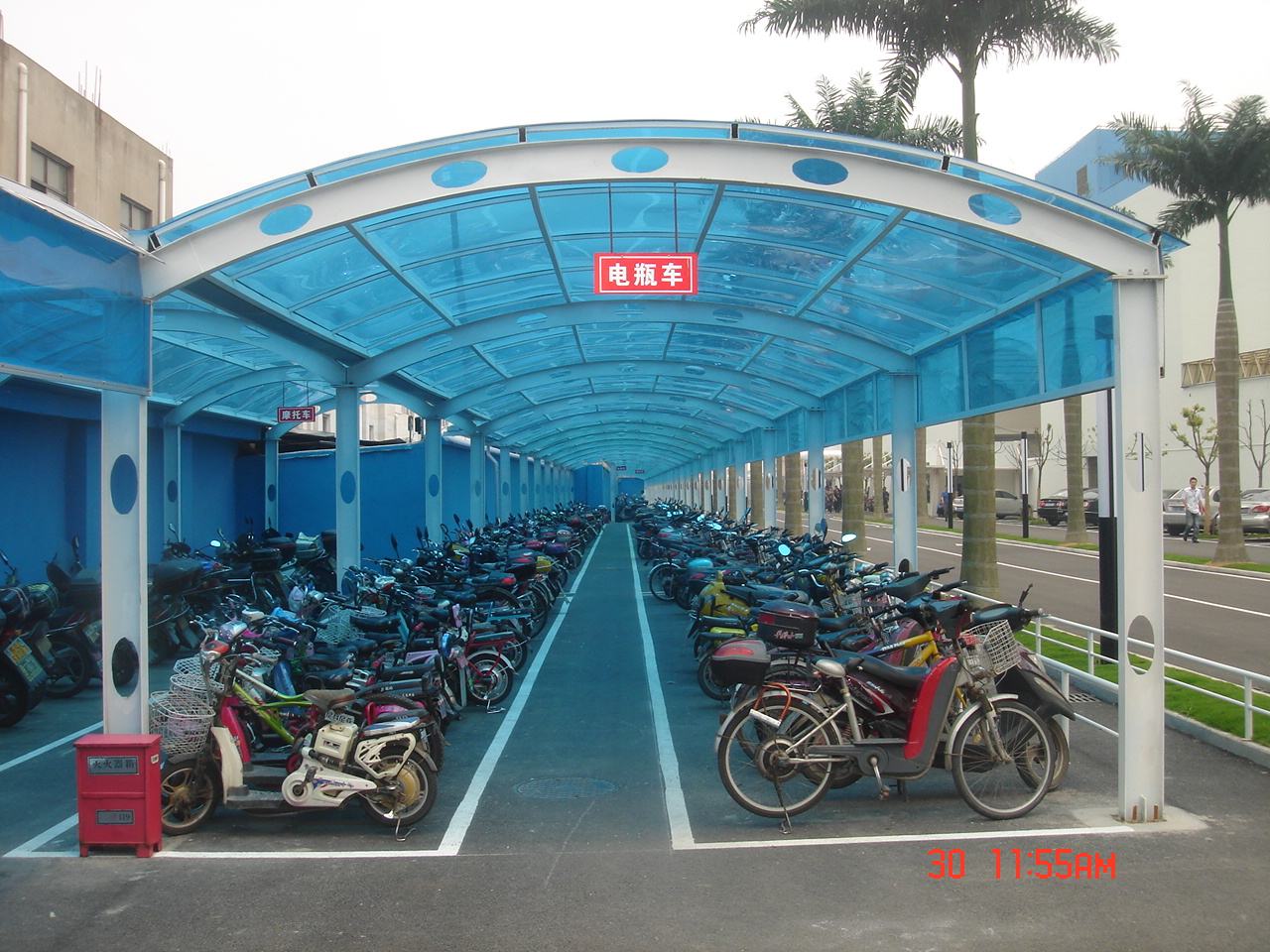 钢结构车棚细节工艺