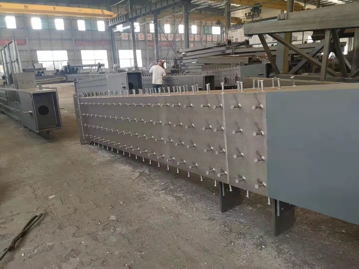 大型钢结构项目安装现场