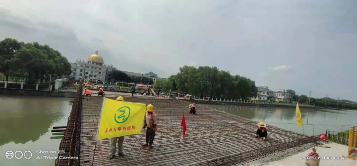 精密测量确保钢结构桥梁安装精度