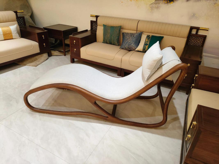 传统榫卯工艺制作，结构牢固耐用