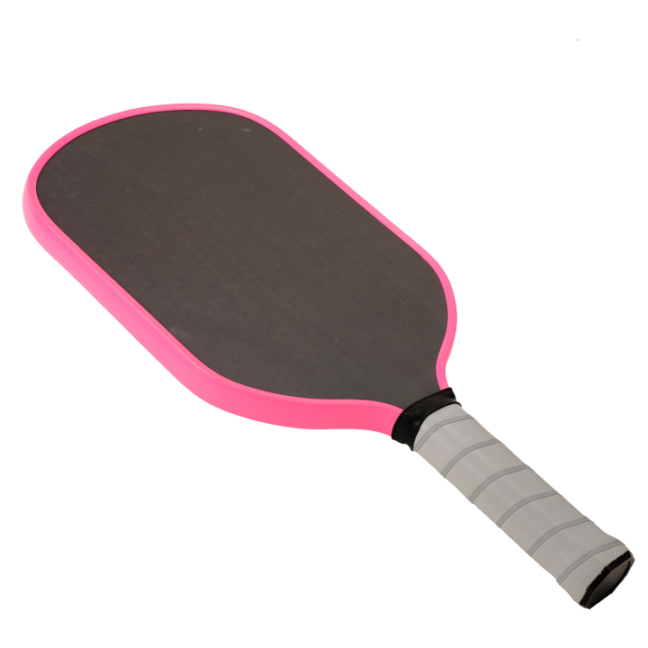 匹克球拍生产车间