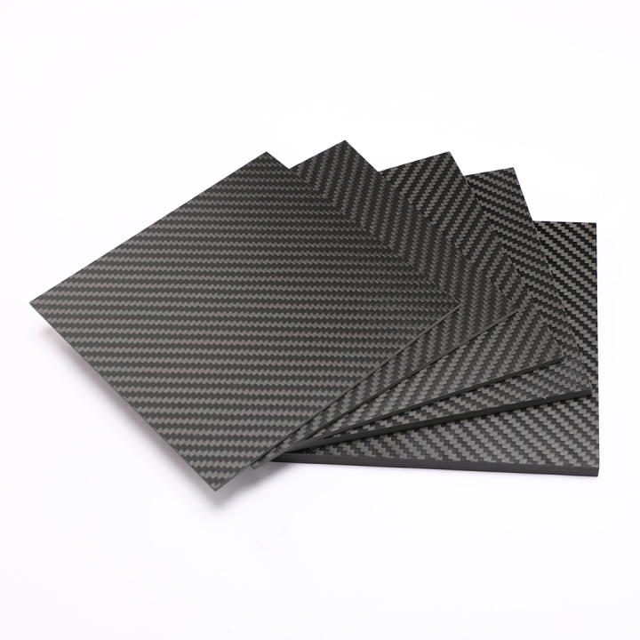 碳纤维板精密加工过程