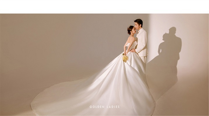 经典婚纱造型展示